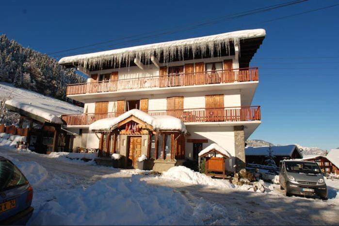 Hotel La Chaumiere Morzine Exterior foto